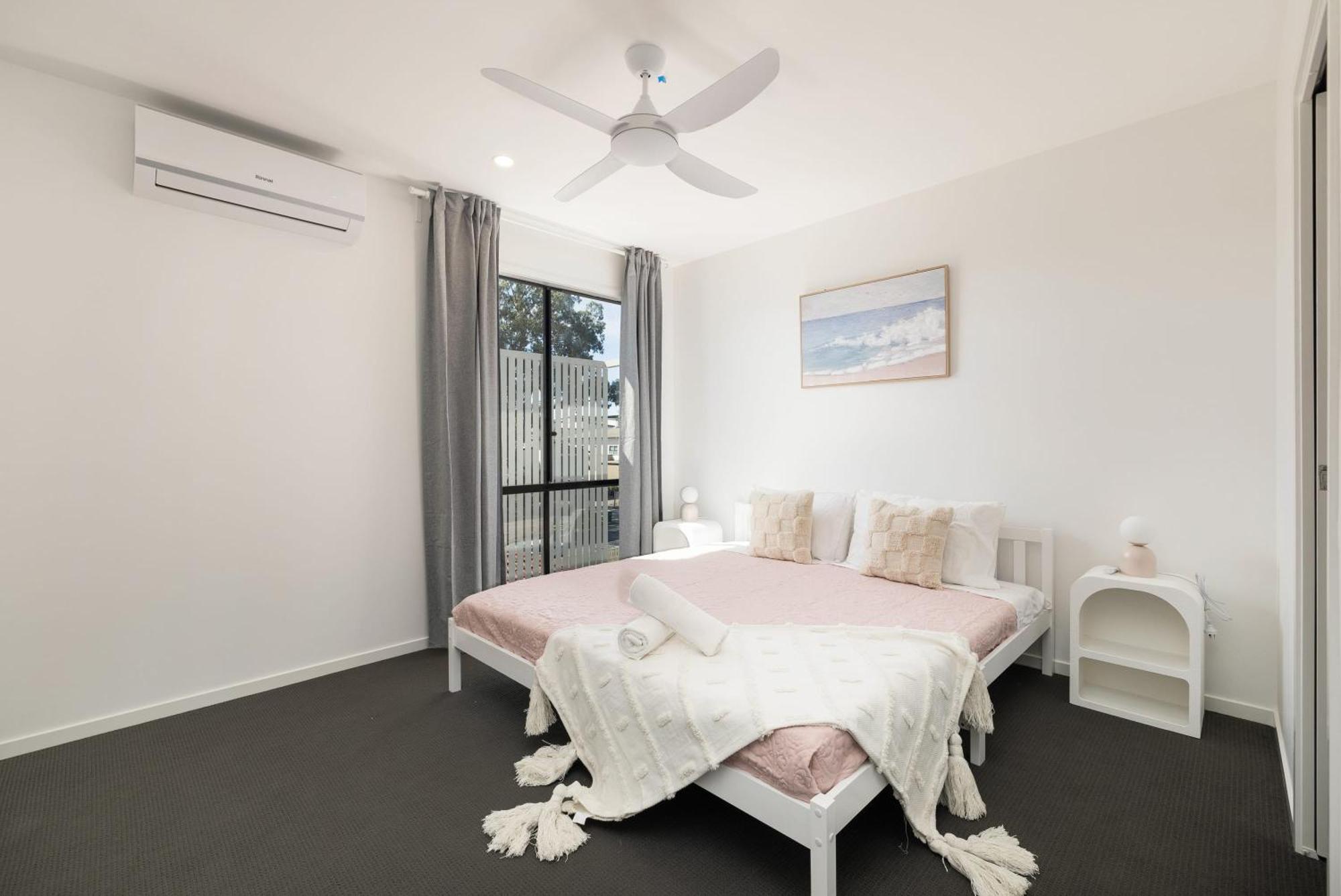 Holiday home Netflix Brand New 4br Fast Nbn Ac Free Parking *